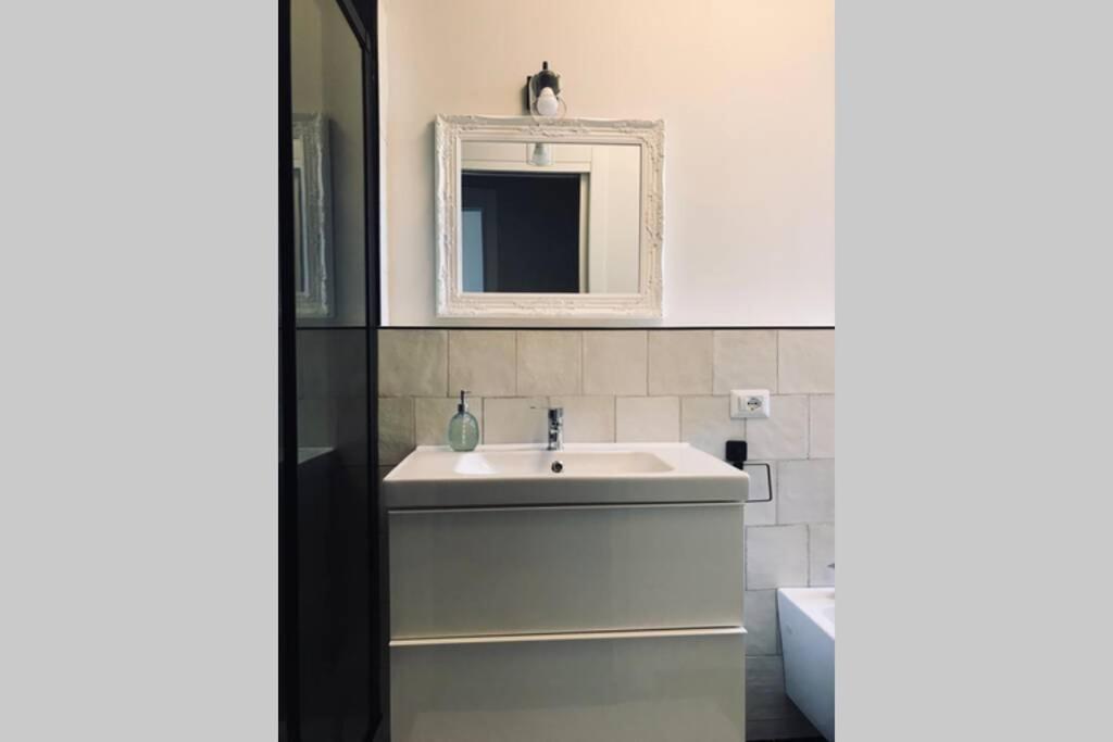 Mazzini Apartment อาโรนา ภายนอก รูปภาพ