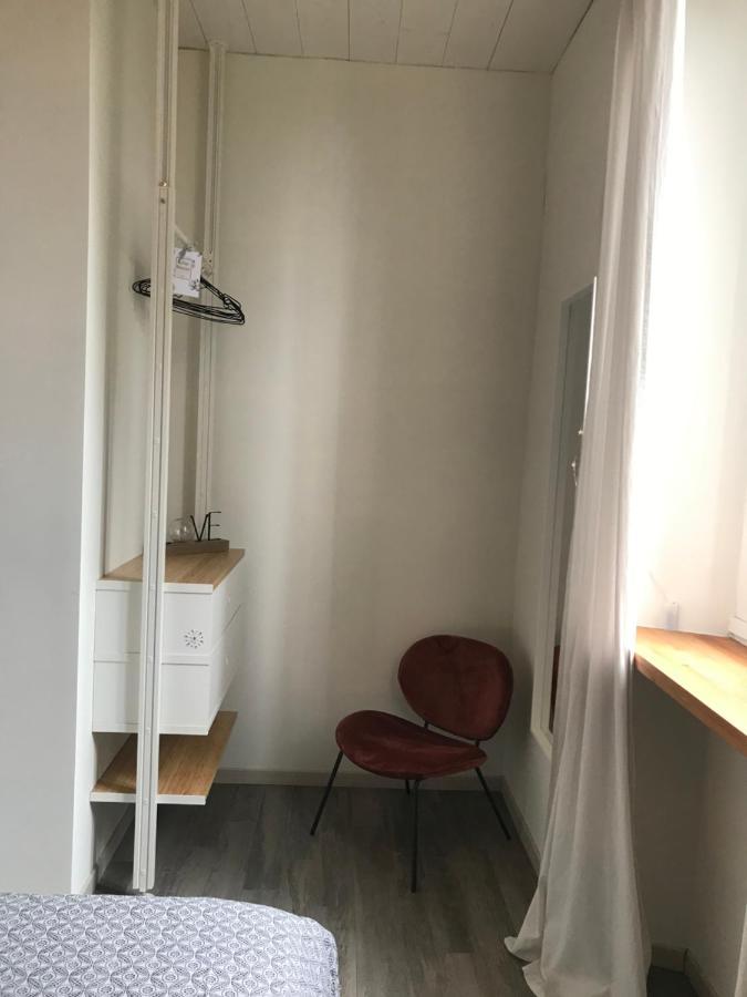 Mazzini Apartment อาโรนา ภายนอก รูปภาพ